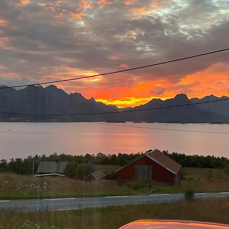 Panoramautsikt Over Eidsfjorden I Vakre Vesteralen