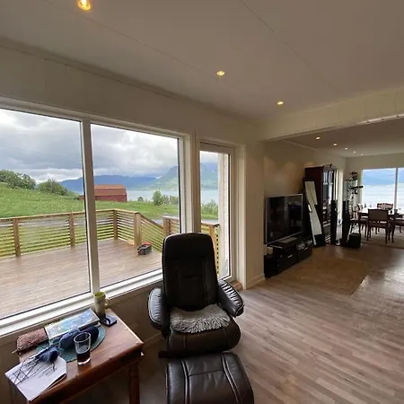 Panoramautsikt Over Eidsfjorden I Vakre Vesteralen Villa *